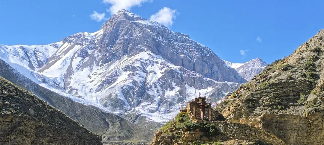 Narphu Valley Trek