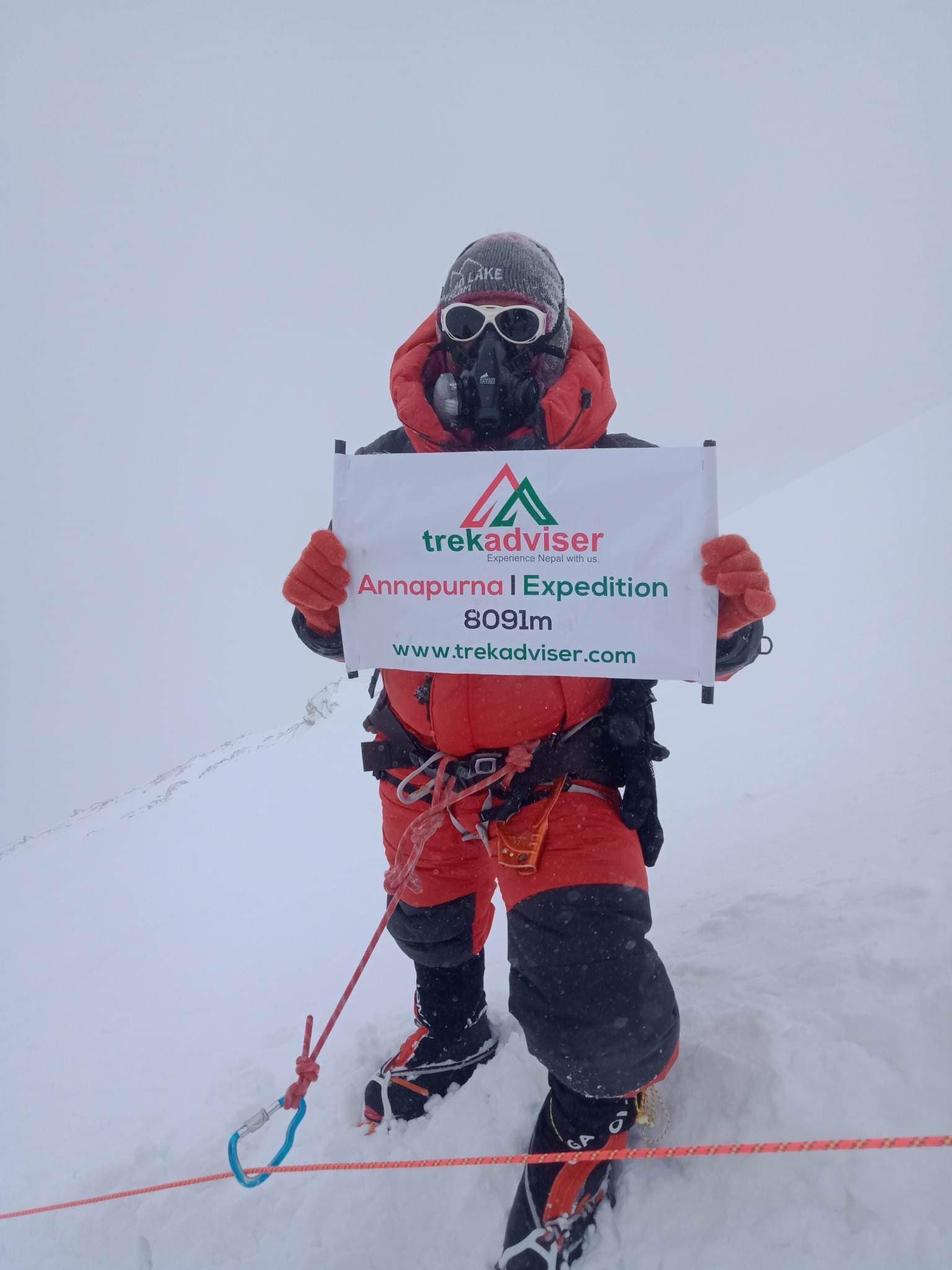 8000m hero