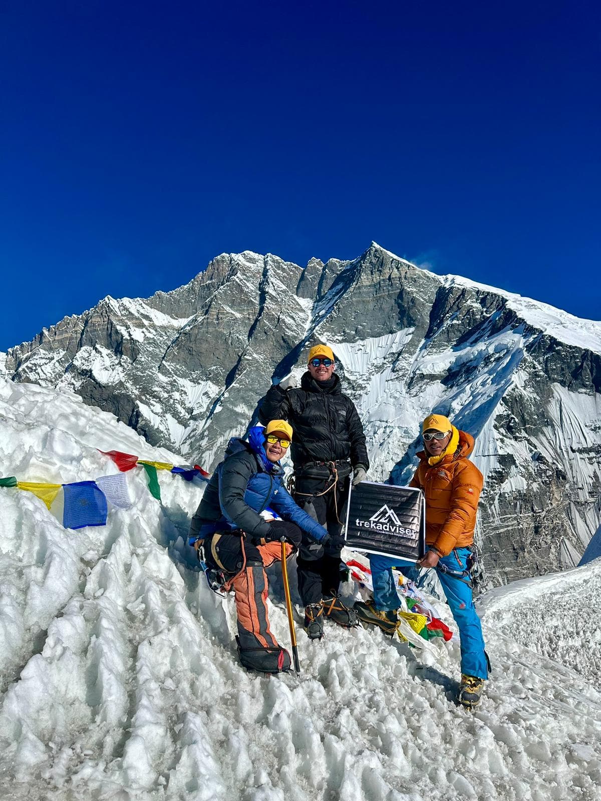 6000m
